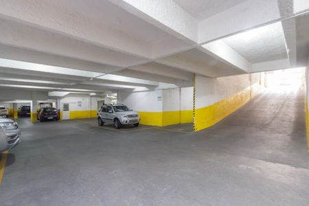 9_photo/94dce40cdb.a2de6096fa775c00-ATLAS-4037f4ce-460f-4d69-ae3b-72cf275584e6.jpg de apartamento à venda com 4 quartos, 140m² em Centro, Curitiba