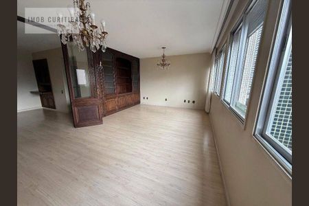 4_photo/94dce40cdb.bfe76cde95ba9cb3-ATLAS-378ee715-b618-4e4c-9799-9fdd8ebef964.jpg de apartamento à venda com 3 quartos, 146m² em Centro, Curitiba