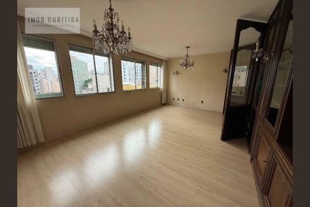 5_photo/94dce40cdb.bfe76cde95ba9cb3-ATLAS-81d12372-aacd-4f7a-9352-adbcd2f2ffc0.jpg de apartamento à venda com 3 quartos, 146m² em Centro, Curitiba