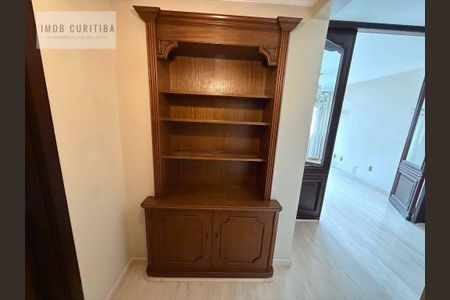 10_photo/94dce40cdb.bfe76cde95ba9cb3-ATLAS-9a136d2a-5ce5-4bed-ba74-a284a079af4b.jpg de apartamento à venda com 3 quartos, 146m² em Centro, Curitiba