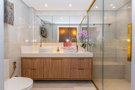 24_photo/94dce40cdb.c4a86b3c211625c7-ATLAS-b85b7df3-869a-4fa8-b30b-de66ec81ae86.jpg de apartamento à venda com 2 quartos, 140m² em Centro, Curitiba