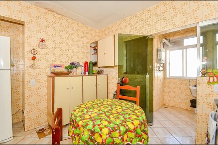 16_photo/94dce40cdd.deb729ebb2883a94-ATLAS-68a21530-03f0-4e2c-ac16-cc2311b24a8a.jpg de apartamento à venda com 3 quartos, 146m² em Centro, Curitiba