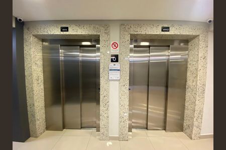 12_photo/94dce40d15.3e1b4b7d4b39a1bc-ATLAS-42b25e6e-ea18-445d-b345-83545e8fdbc3.jpg de apartamento à venda com 1 quarto, 36m² em Centro, Curitiba