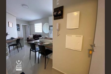 3_photo/94dce40d15.c5e9ea31254796bb-ATLAS-cb898971-ff03-4a40-937d-7996601e4eef.jpg de apartamento à venda com 1 quarto, 35m² em Centro, Curitiba