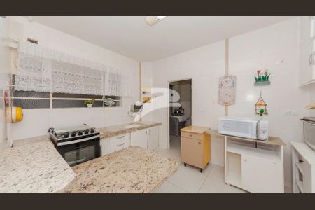 8_photo/94dce40d33.75a3ca32c8e75fdc-ATLAS-684ec2f0-b82d-48e4-8e3c-cd0042d29a02.jpg de apartamento à venda com 0 quarto, 125m² em Centro, Curitiba