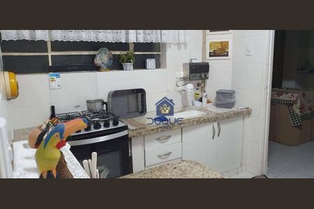 9_photo/94dce40d33.7be7a474fdeed64f-ATLAS-80763d26-51d5-497e-bc1c-674f8c4de8e9.jpg de apartamento à venda com 3 quartos, 125m² em Centro, Curitiba