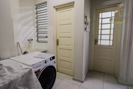 19_photo/94dce40d33.9dd97b5b7211c87f-ATLAS-e1d2eec3-84e3-4976-869b-c430bf03b8db.jpg de apartamento à venda com 3 quartos, 125m² em Centro, Curitiba