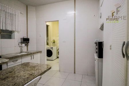 17_photo/94dce40d33.9dd97b5b7211c87f-ATLAS-e6a38e66-04b5-4b39-9688-94b4a4aa7d56.jpg de apartamento à venda com 3 quartos, 125m² em Centro, Curitiba