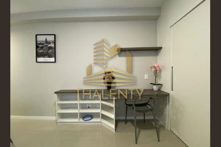 7_photo/94dce40d3f.2fed7e95ddef69d8-ATLAS-d2681d32-8a3d-489d-9040-2bdf4cf9b7dc.jpg de apartamento à venda com 1 quarto, 35m² em Centro, Curitiba