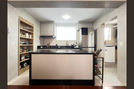 6_photo/94dce40d47.0f81dd1a9a4f6ffb-ATLAS-0fb4606b-fa3e-494e-a8f8-914e353d530d.jpg de apartamento à venda com 3 quartos, 89m² em Centro, Curitiba