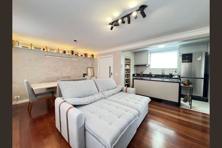 8_photo/94dce40d47.0f81dd1a9a4f6ffb-ATLAS-366b3f5f-eca7-41f2-ac3c-a206e6331972.jpg de apartamento à venda com 3 quartos, 89m² em Centro, Curitiba