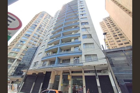 3_photo/94dce40d4b.826aa08d214c4ef3-ATLAS-f5fa1991-2881-4420-b819-b397a1a1ef3a.jpg de apartamento à venda com 2 quartos, 35m² em Centro, Curitiba