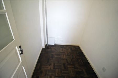 4_photo/94dce40d61.4dae7bc21726760a-ATLAS-2bbc0165-d3ca-40fd-a353-fe801a48a3dc.jpg de apartamento para alugar com 2 quartos, 85m² em Centro, Curitiba