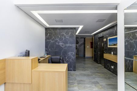 15_photo/94dce40d69.0e8a105b79138855-ATLAS-a211a737-e170-4236-8d24-9ce6491f071c.jpg de apartamento à venda com 2 quartos, 50m² em Centro, Curitiba