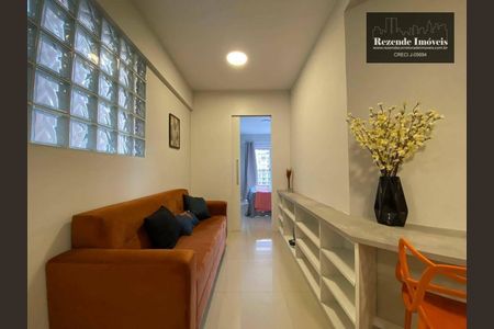 4_photo/94dce40d6b.4af185dc4d410b19-ATLAS-d499e9d9-2d2d-4aaf-b3d2-b1a9e7837940.jpg de apartamento à venda com 1 quarto, 37m² em Centro, Curitiba