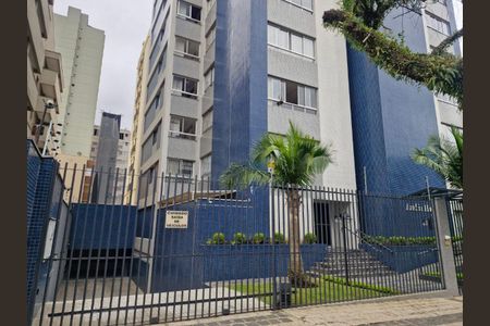 7_photo/94dce40d87.7d01d2ab176dea69-ATLAS-492ab1bf-e9c2-48c8-9ab5-7e053bc54994.jpg de apartamento à venda com 3 quartos, 128m² em Centro, Curitiba