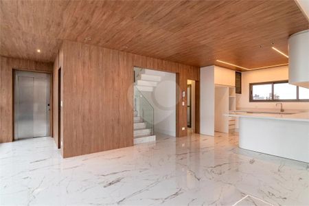 8_photo/94dce40d87.9fde2b1beaf38236-ATLAS-5ad29720-9841-4e3d-84db-83a548ba5334.jpg de apartamento à venda com 3 quartos, 270m² em Centro, Curitiba