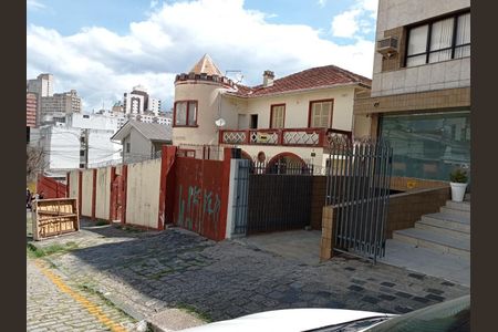 5_photo/94dce40dc3.f6ee4f8dca2fb9c7-ATLAS-d6ea7a8f-be72-4b19-9e64-d6525c4f0026.jpg de casa à venda com 4 quartos, 260m² em São Francisco, Curitiba