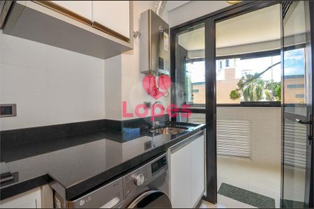 13_photo/94dce40e97.ceff8192393c33de-ATLAS-c3db6c3a-3a87-4bd2-9863-aa199bfe0f56.jpg de apartamento à venda com 0 quarto, 70m² em São Francisco, Curitiba