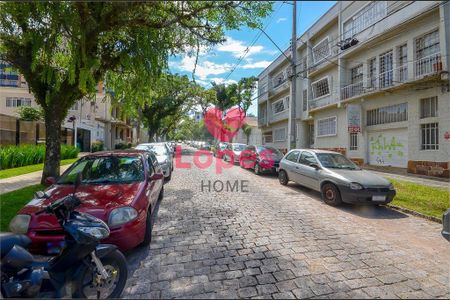 46_photo/94dce40e97.ceff8192393c33de-ATLAS-d0620f0a-584f-4e80-9e63-269b22c1890b.jpg de apartamento à venda com 0 quarto, 70m² em São Francisco, Curitiba