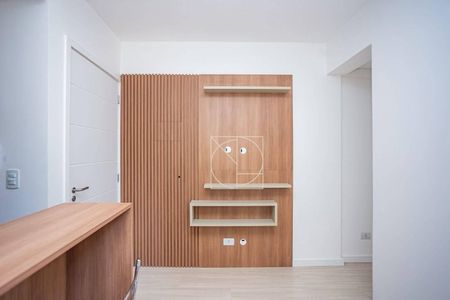 7_photo/94dce40ea7.5bd95ad92efcb9cb-ATLAS-2e5f1073-6e97-405c-a171-bd3a65b1c0ca.jpg de apartamento à venda com 1 quarto, 23m² em São Francisco, Curitiba