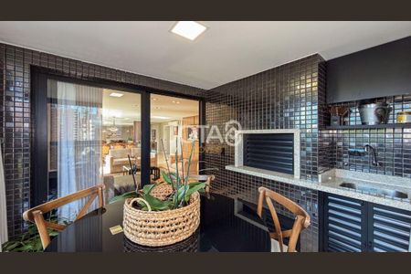 5_photo/94dce40ebf.23351eba74f1df34-ATLAS-6ea0cfb5-f61b-4ed4-b693-d33c68e7d4eb.jpg de apartamento à venda com 4 quartos, 164m² em Bigorrilho, Curitiba