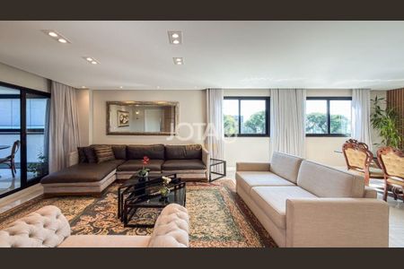 3_photo/94dce40ebf.23351eba74f1df34-ATLAS-8c53c7b9-e7d9-4aa1-9ab7-ecf4353c269b.jpg de apartamento à venda com 4 quartos, 164m² em Bigorrilho, Curitiba