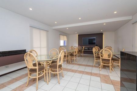 32_photo/94dce40ebf.2f15d505e37c7ac5-ATLAS-ed16334a-465a-46e8-b692-e2018b900acf.jpg de apartamento à venda com 3 quartos, 70m² em Bigorrilho, Curitiba