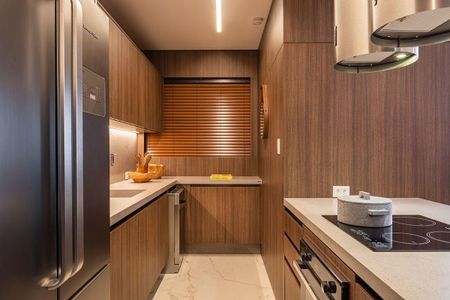 3_photo/94dce40ed9.14dfae4d2d67acc8-ATLAS-04e0e7ac-04d3-402a-a79a-5ad0b4a74b9f.jpg de apartamento à venda com 3 quartos, 155m² em Bigorrilho, Curitiba