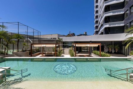 8_photo/94dce40ed9.c3f00cfadba54684-ATLAS-87a04e0a-ae91-4e46-a32a-0e3c9a7c1e21.jpg de apartamento à venda com 4 quartos, 570m² em Bigorrilho, Curitiba