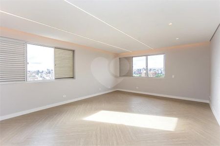 9_photo/94dce40ed9.f279df7ab7105e24-ATLAS-aef009fd-dbe7-446a-935b-3f746df2b3cf.jpg de apartamento à venda com 4 quartos, 760m² em Bigorrilho, Curitiba