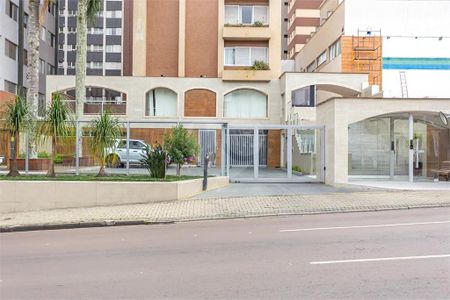 25_photo/94dce40ed9.f279df7ab7105e24-ATLAS-fe0b32bc-6a4c-49b4-96d8-9ce7ca44e4c8.jpg de apartamento à venda com 4 quartos, 760m² em Bigorrilho, Curitiba