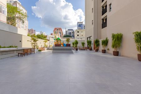 10_photo/94dce40edf.ceff8192393c33de-ATLAS-3efef146-6159-49aa-8e9c-49cffd59dbff.jpg de apartamento à venda com 3 quartos, 141m² em Bigorrilho, Curitiba