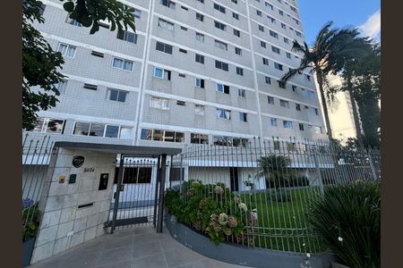 1_photo/94dce40edf.d4cd3ef4a562316a-ATLAS-170a3bc2-9bb9-41be-9256-024d5acff714.jpg de apartamento à venda com 2 quartos, 45m² em Bigorrilho, Curitiba