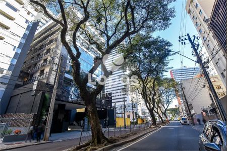 1_photo/94dce40edf.f87c5f63b588f4d4-ATLAS-41bee340-9ecc-48b4-8c80-ee9807f65b70.jpg de apartamento à venda com 3 quartos, 155m² em Bigorrilho, Curitiba