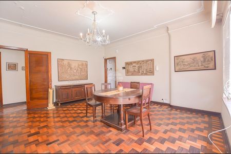 3_photo/94dce40f0b.db01357aa49deb94-ATLAS-0d2ed8c7-c11c-45b5-8e6c-934fd97ef9e8.jpg de casa à venda com 3 quartos, 250m² em São Francisco, Curitiba