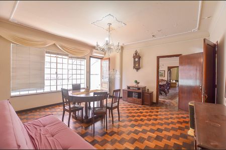 4_photo/94dce40f0b.db01357aa49deb94-ATLAS-4db6aae9-df37-4969-a1bd-3ecea272fe2b.jpg de casa à venda com 3 quartos, 250m² em São Francisco, Curitiba