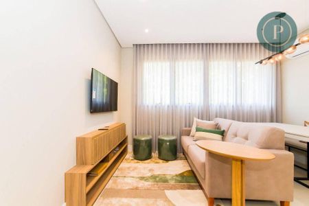 3_photo/94dce40fad.59e2a8b39dc3b007-ATLAS-36a66d9e-0086-4b1e-b505-b9c0fda45bb1.jpg de apartamento para alugar com 1 quarto, 44m² em Centro, Curitiba