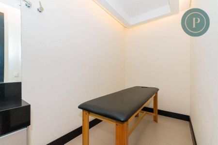 6_photo/94dce40fad.59e2a8b39dc3b007-ATLAS-3961a00e-6a65-4682-b9cc-019f968cf3b7.jpg de apartamento para alugar com 1 quarto, 44m² em Centro, Curitiba