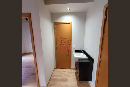 7_photo/94dce4101f.175a3836cd2bfbff-ATLAS-22374e8a-cab5-4863-a01d-d27d4f42ecf7.jpg de apartamento à venda com 2 quartos, 41m² em São Francisco, Curitiba