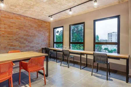 12_photo/94dce4101f.94d2c94dd9f80703-ATLAS-15491c7d-cf1f-4b05-9dcf-6b17cb5e5d5f.jpg de kitnet/studio à venda com 1 quarto, 35m² em São Francisco, Curitiba