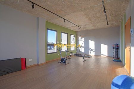 12_photo/94dce4101f.adbb37f92a381176-ATLAS-c2f1a9ff-e73a-4431-83e5-579be5a1af4b.jpg de apartamento à venda com 1 quarto, 35m² em São Francisco, Curitiba