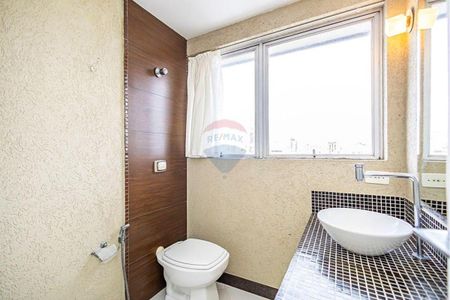 22_photo/94dce41115.507a38b60af2f892-ATLAS-df0c8660-5df4-41b0-bf36-bf5f1decb364.jpg de apartamento para alugar com 2 quartos, 70m² em Centro Cívico, Curitiba