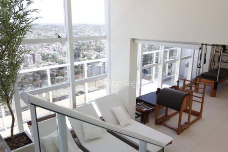 6_photo/94dce41139.436e83a1a3f541a5-ATLAS-16fca4e0-3ded-4701-acf3-4831f1e34fcc.jpg de apartamento à venda com 2 quartos, 48m² em Centro Cívico, Curitiba