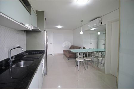 9_photo/94dce41139.605c3da033f4bfbb-ATLAS-4c043d9e-903d-4af2-a7f8-01695fa97cc2.jpg de apartamento para alugar com 1 quarto, 50m² em Centro Cívico, Curitiba