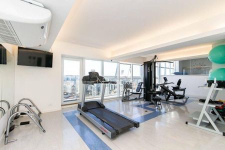 49_photo/94dce41139.c1dc00249eefaead-ATLAS-c8b9e556-87c8-4007-9636-aae892fcd2e0.jpg de apartamento para alugar com 1 quarto, 29m² em Centro Cívico, Curitiba