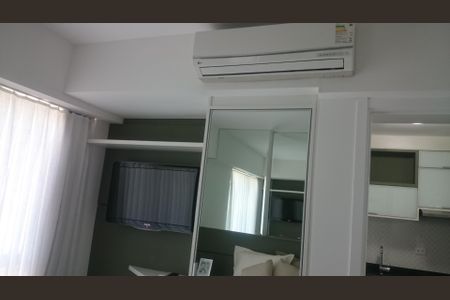 28_photo/94dce41147.dc3f87cccb53c7e5-ATLAS-d8e51e34-2927-4021-872e-c2da23e0a1bf.jpg de apartamento para alugar com 1 quarto, 45m² em Centro Cívico, Curitiba