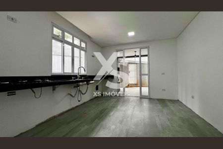 5_photo/94dce4124f.ceff8192393c33de-ATLAS-e2fdc3dc-a8fb-4430-815a-b530a3163fe2.jpg de casa para alugar com 4 quartos, 288m² em São Francisco, Curitiba