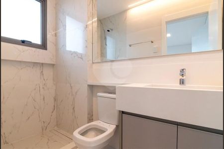 2_photo/94dce41265.2f15d505e37c7ac5-ATLAS-22f2917f-b02c-41a9-9fa3-bb9dac116a2f.jpg de apartamento à venda com 3 quartos, 227m² em Centro, Curitiba