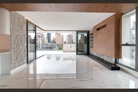 8_photo/94dce41265.2f15d505e37c7ac5-ATLAS-647971b8-687d-444f-a19d-698f8f4e1532.jpg de apartamento à venda com 3 quartos, 227m² em Centro, Curitiba